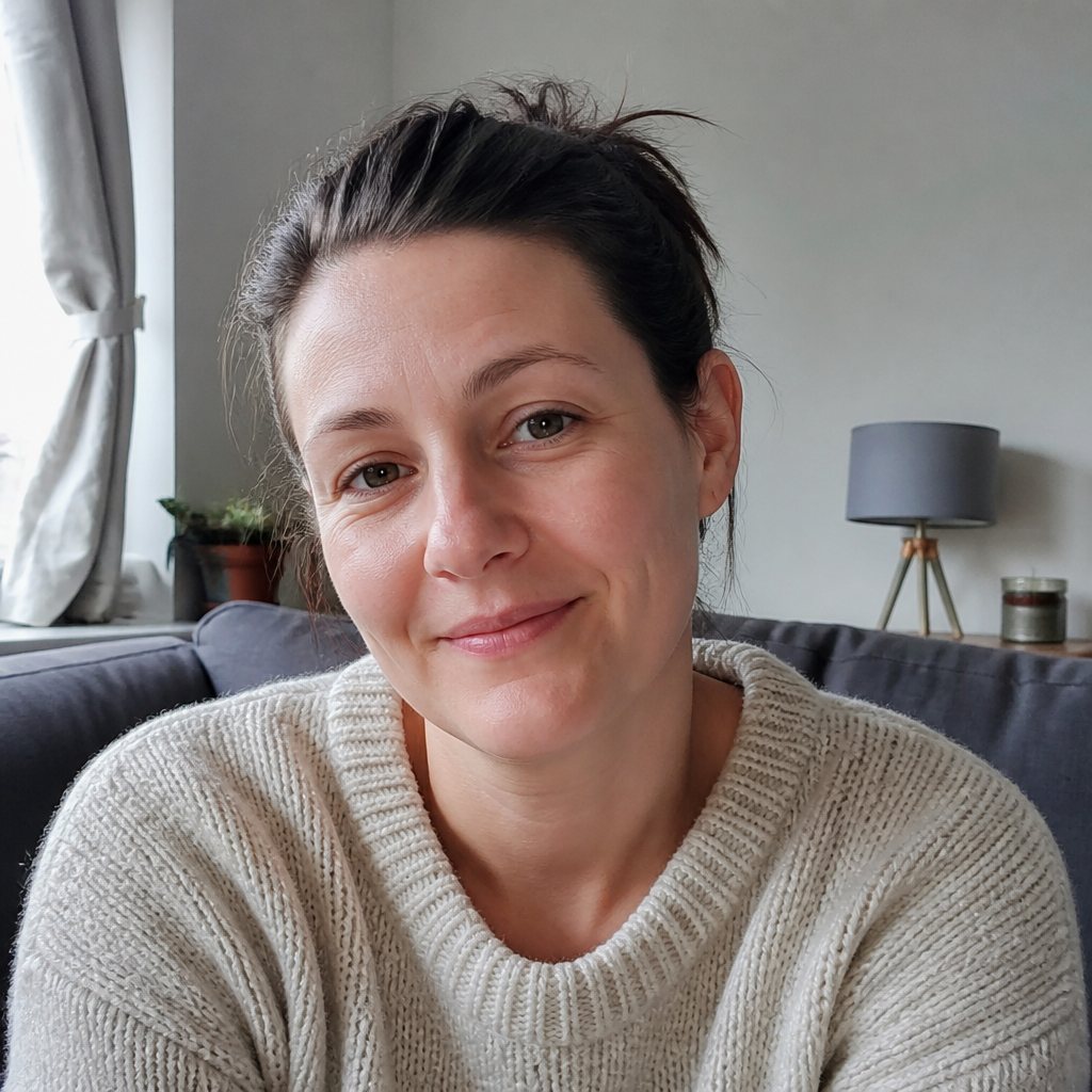 Steph Rowe
